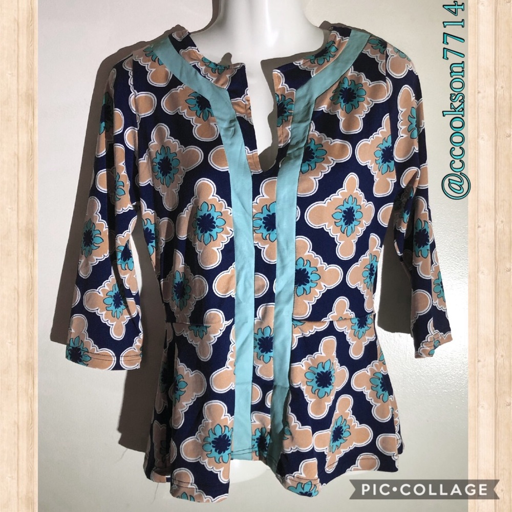 Boutique-Tracy Negoshian geo floral peplum top
